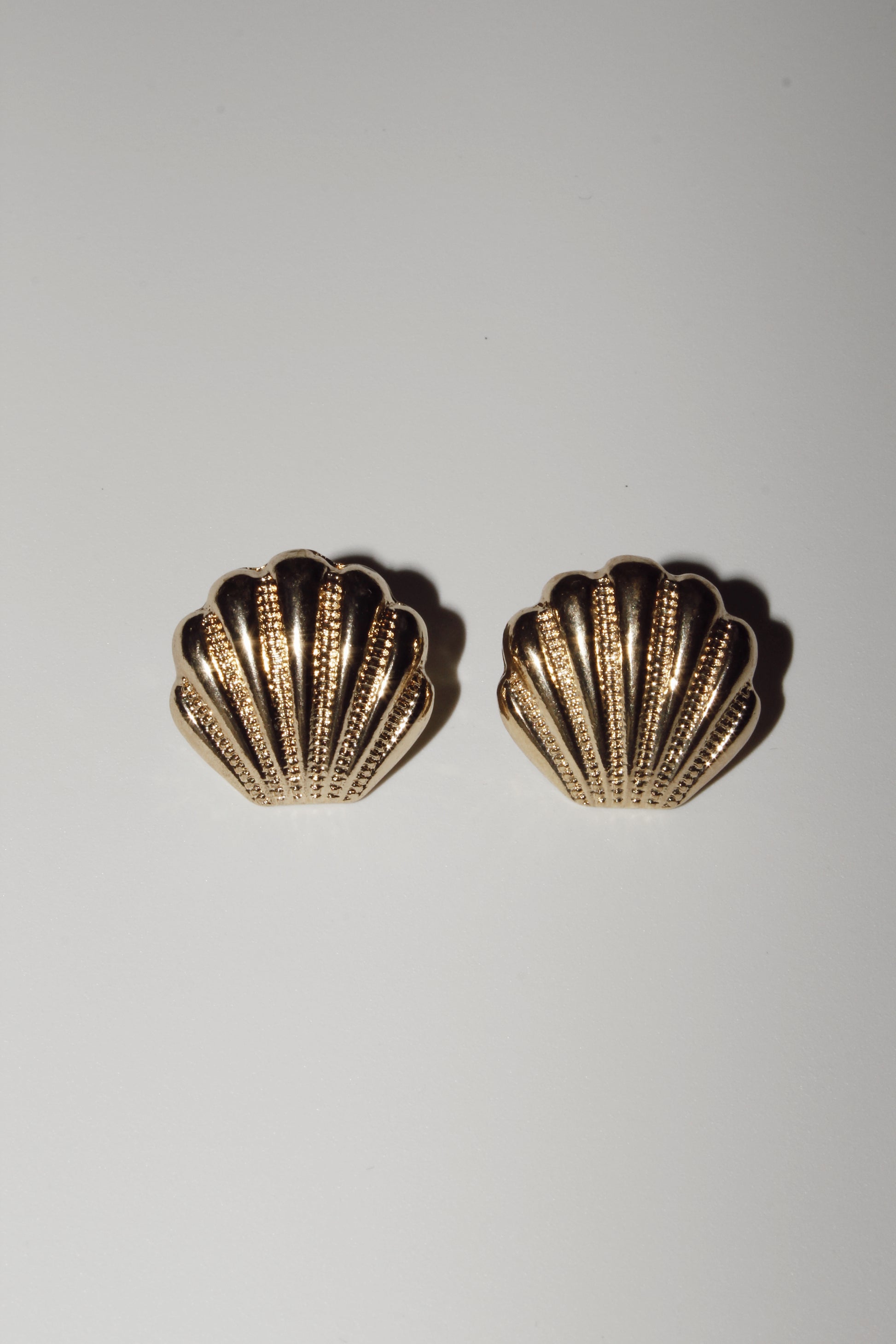 Aretes Shell